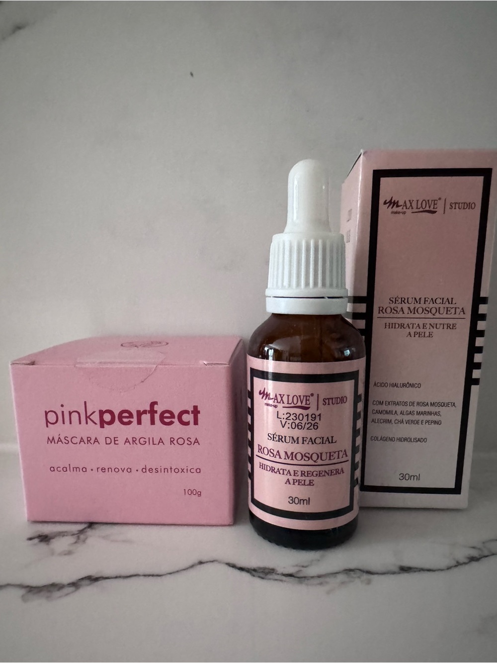 PinkPerfect Rosa Mosqueta Facial Serum - Pink
